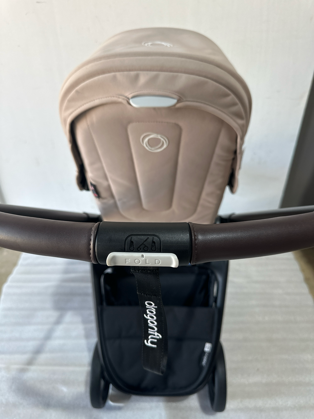 Premium Bugaboo Dragonfly - Taupe (beige)