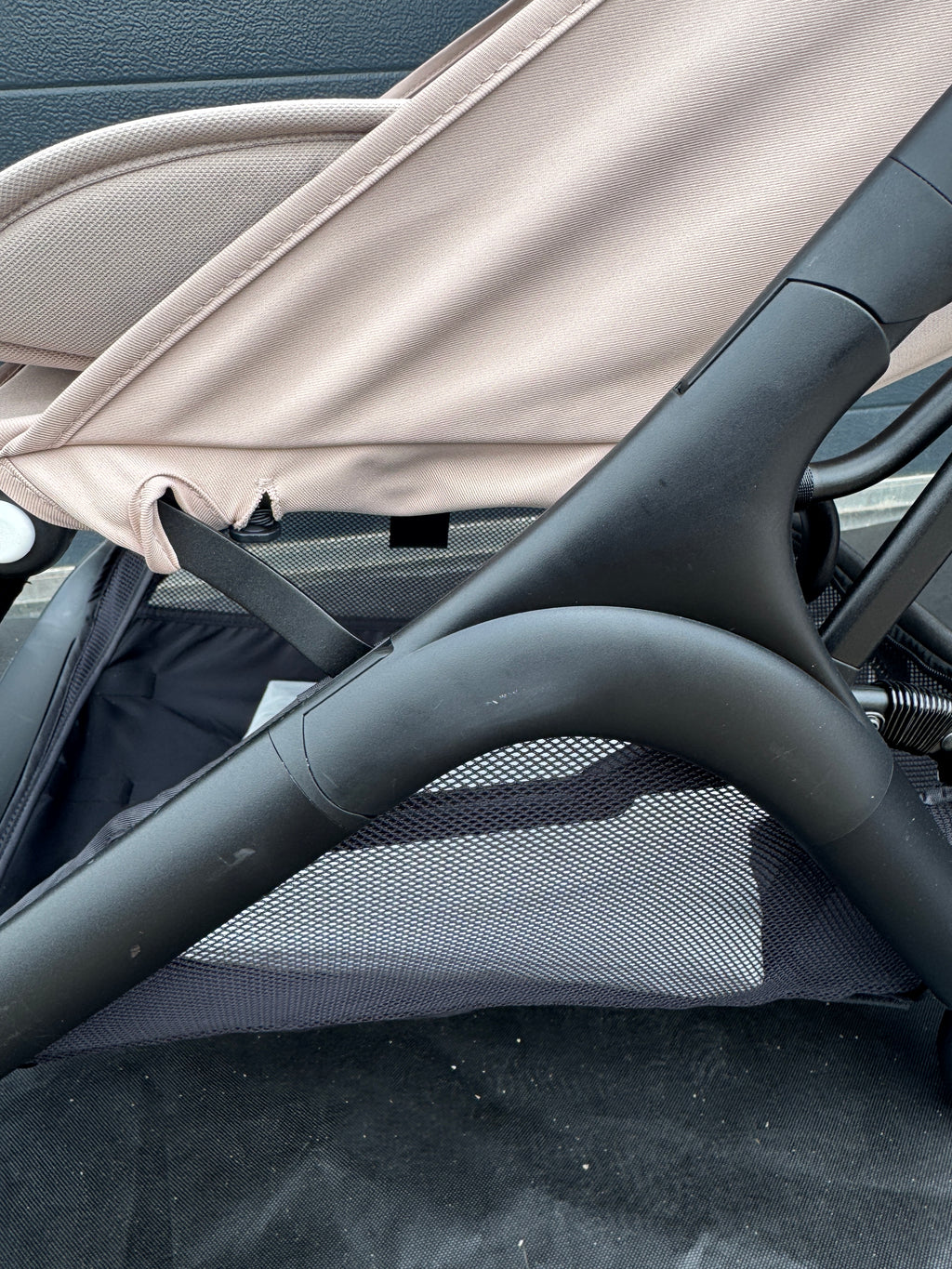 Bugaboo Butterfly Desert Taupe certified refurbished | Buggy Pitstop