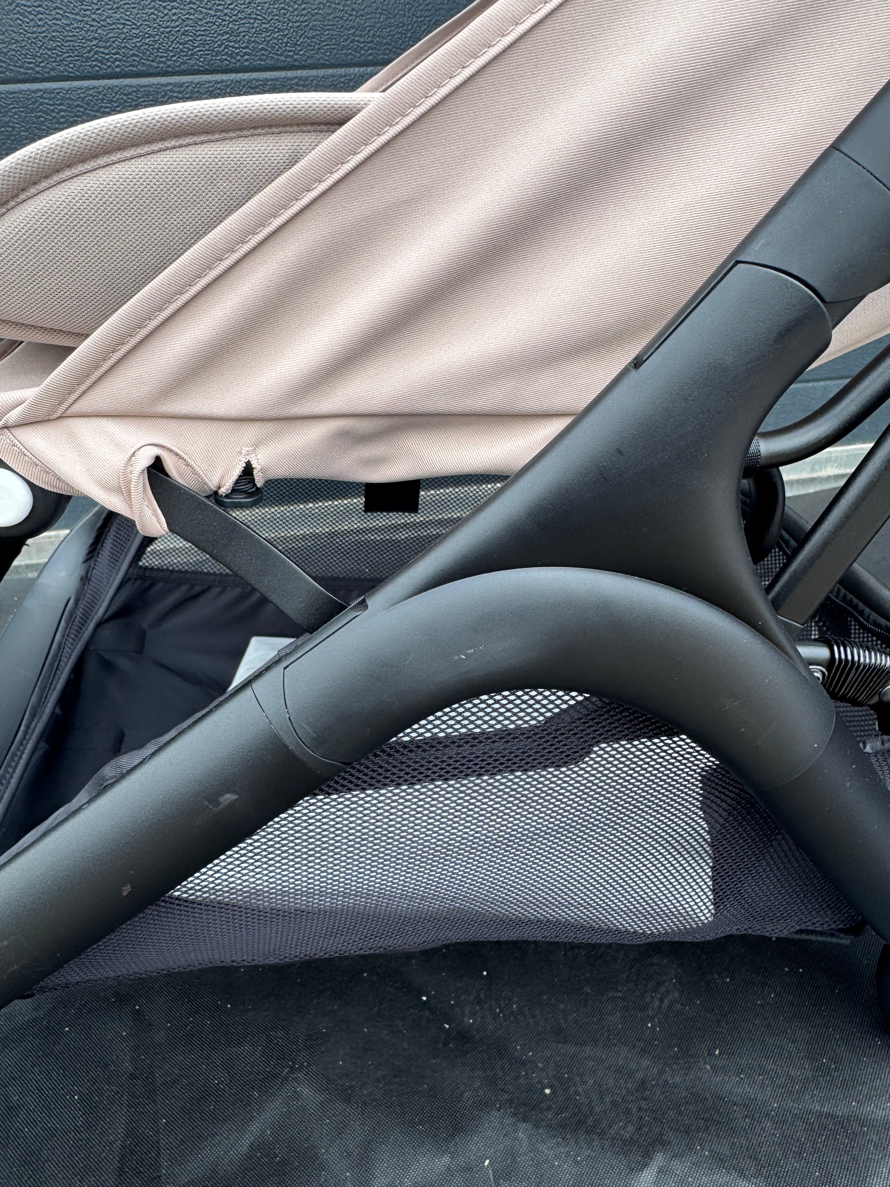 Bugaboo Butterfly Desert Taupe certified refurbished | Buggy Pitstop