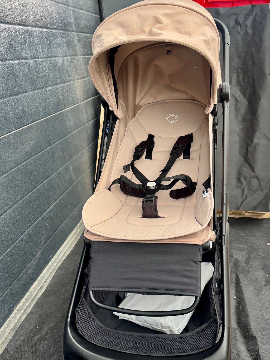 Bugaboo Butterfly Desert Taupe certified refurbished | Buggy Pitstop