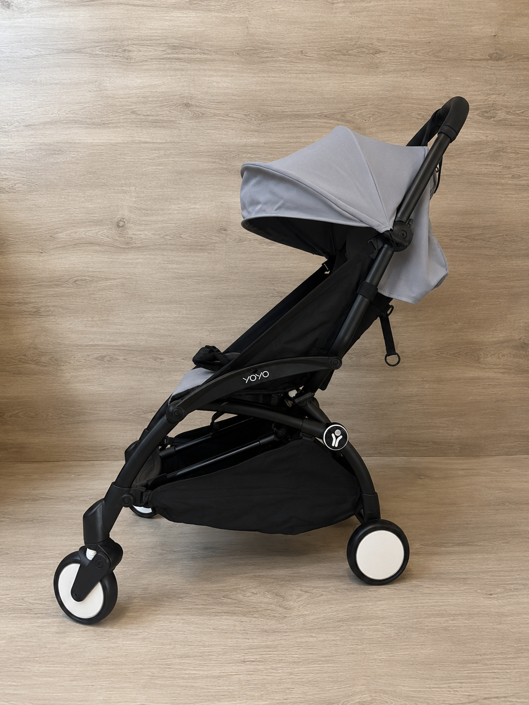 Stokke YOYO³  – with YOYO² Color Pack in Stone Grey